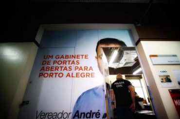 Vereador André Carús (MDB),