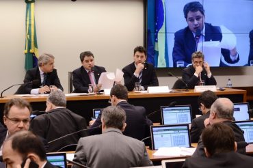 Deputado federal Sergio Souza (MDB-PR) na CPI dos Fundos de Pensão