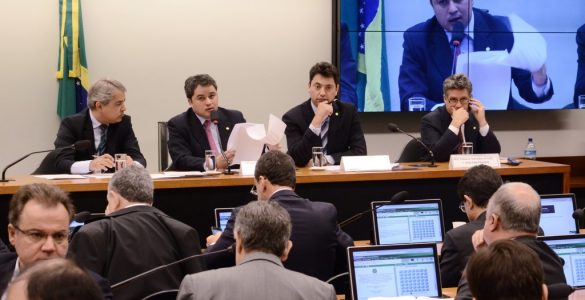 Deputado federal Sergio Souza (MDB-PR) na CPI dos Fundos de Pensão